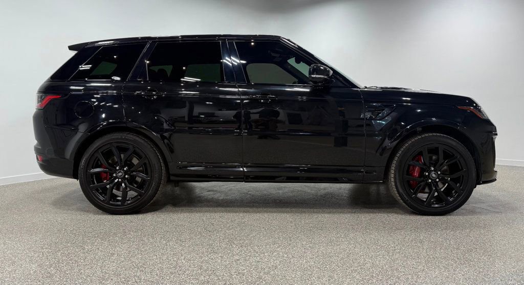 Used 2022 Land Rover Range Rover Sport SVR image 11