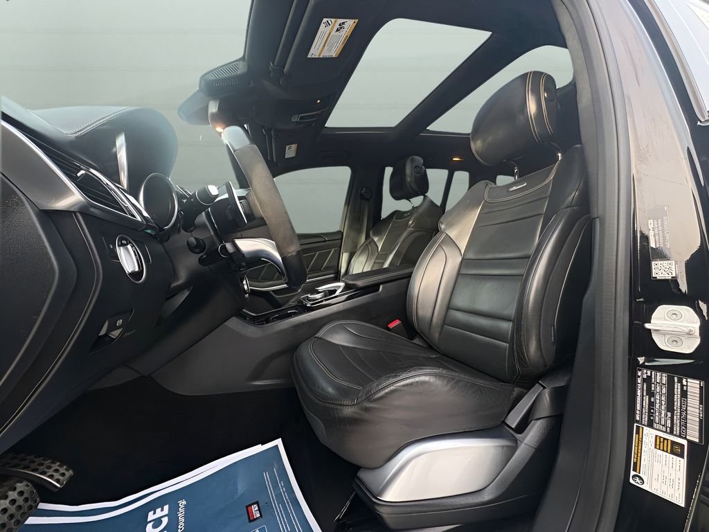 Used 2017 Mercedes-Benz GLS 63 AMG 4MATIC image 19