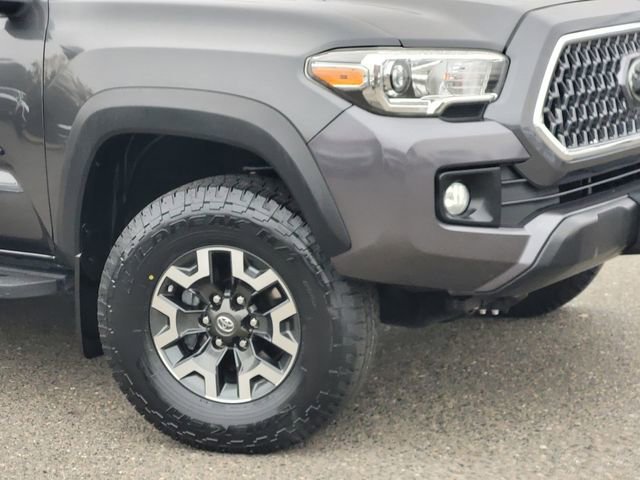 Used 2019 Toyota Tacoma TRD Off-Road w/ Technology Package image 6
