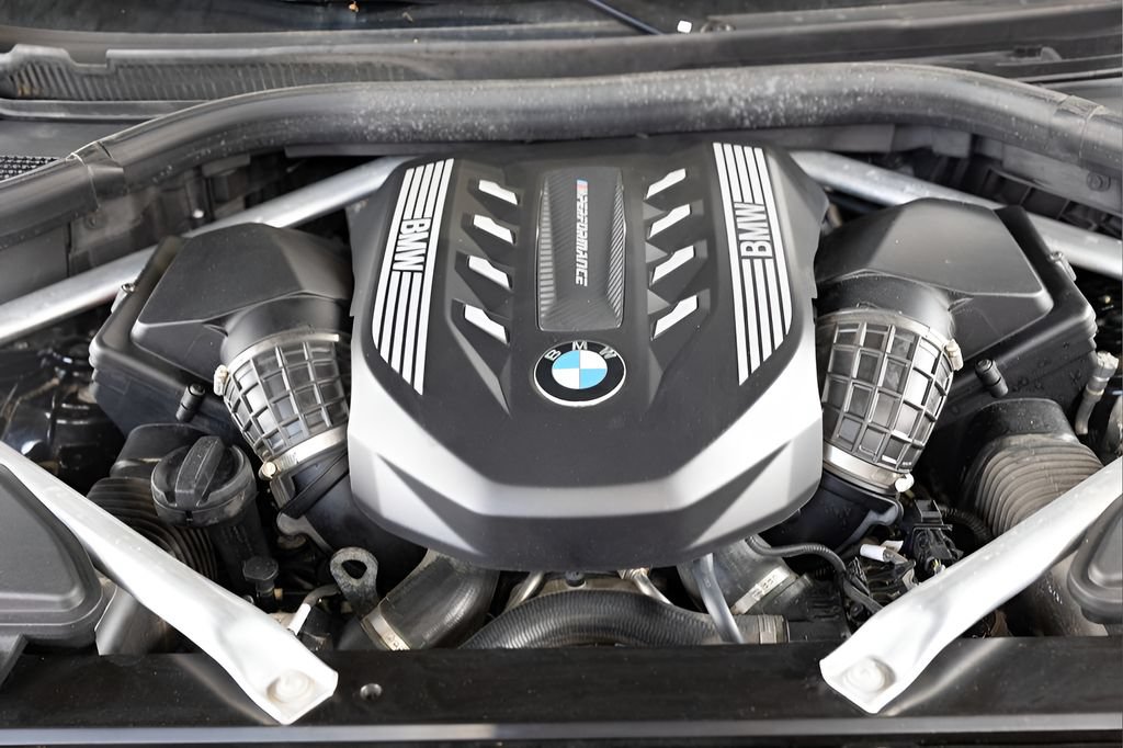 Used 2023 BMW X5 M50i w/ Climate Comfort Package AWD/4WD image 86
