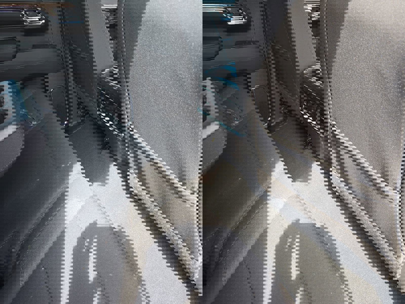 Used 2024 GMC Sierra 1500 Elevation w/ Preferred Package image 12