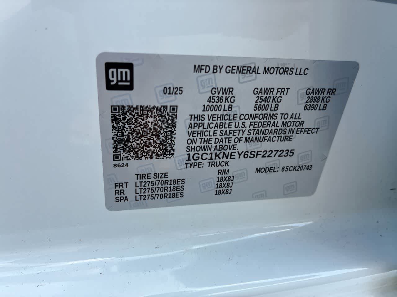 Used 2025 Chevrolet Silverado 2500 LT image 33