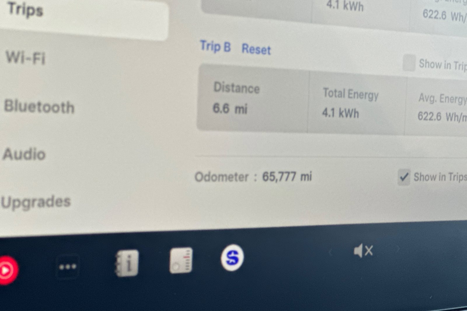 Used 2023 Tesla Model Y Long Range image 29