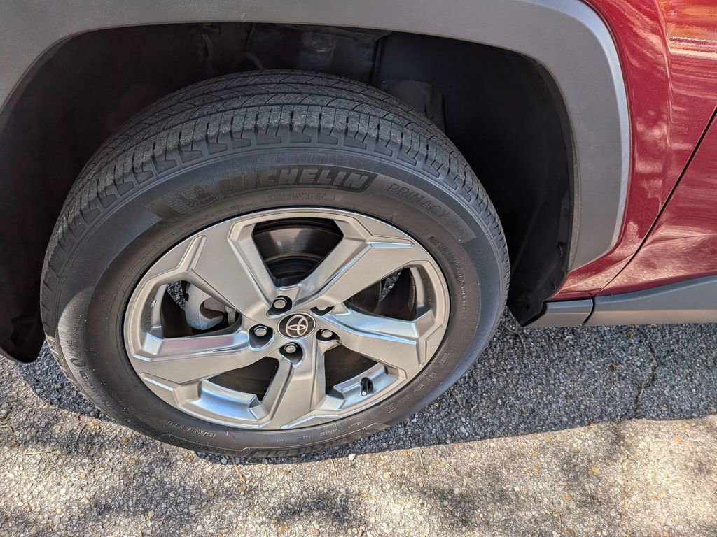 Used 2021 Toyota RAV4 Limited w/ Limited Grade Weather Package AWD/4WD image 35