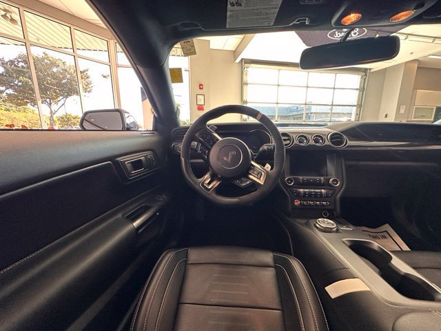 Used 2020 Ford Mustang Shelby GT500 w/ Technology Package RWD image 18