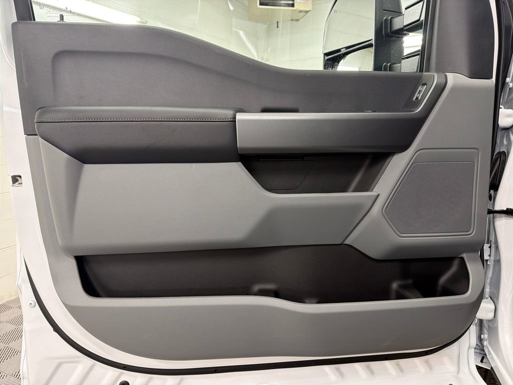 New 2026 Ford F250 XLT image 15