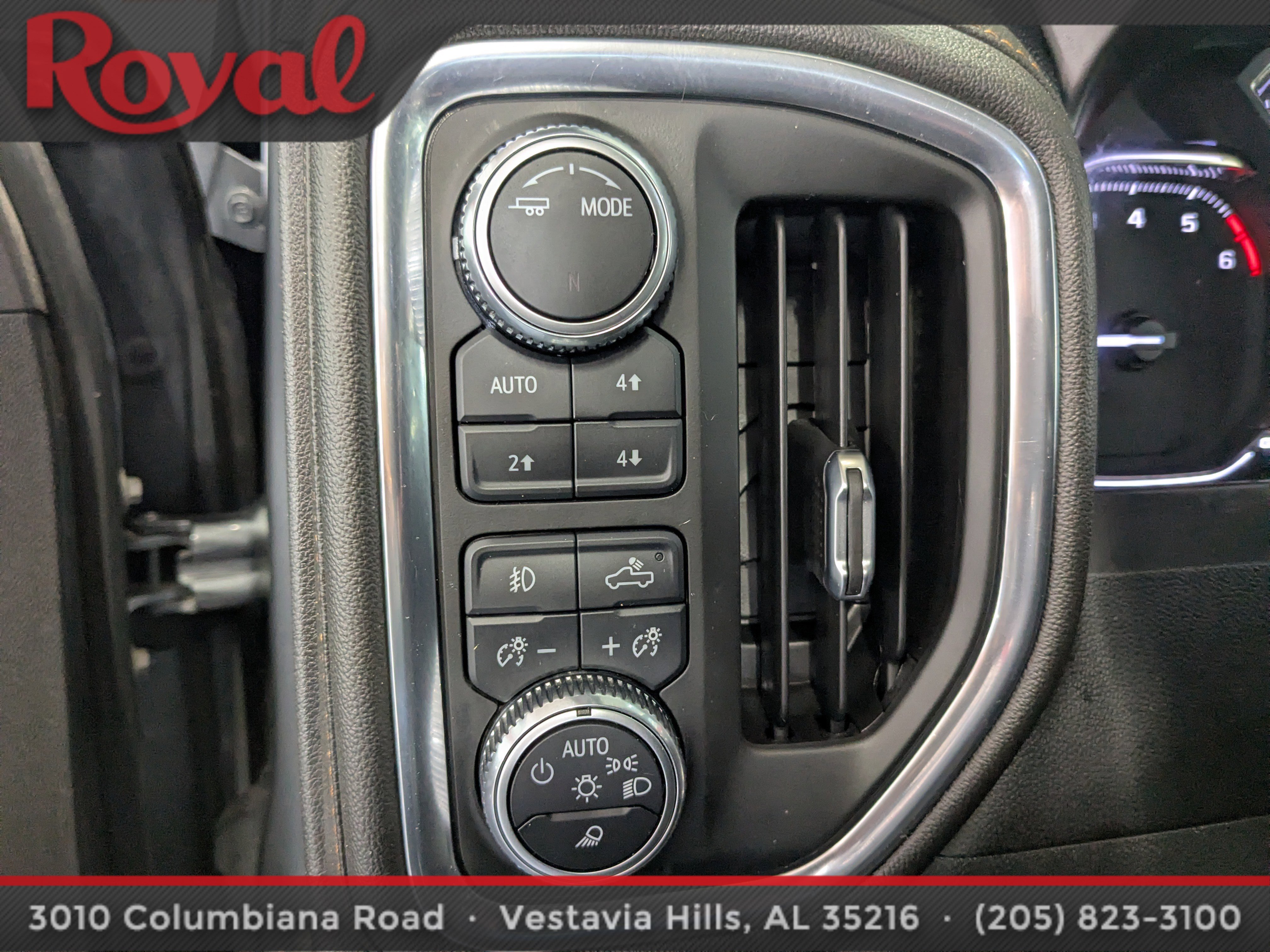 Used 2021 GMC Sierra 1500 AT4 AWD/4WD image 17