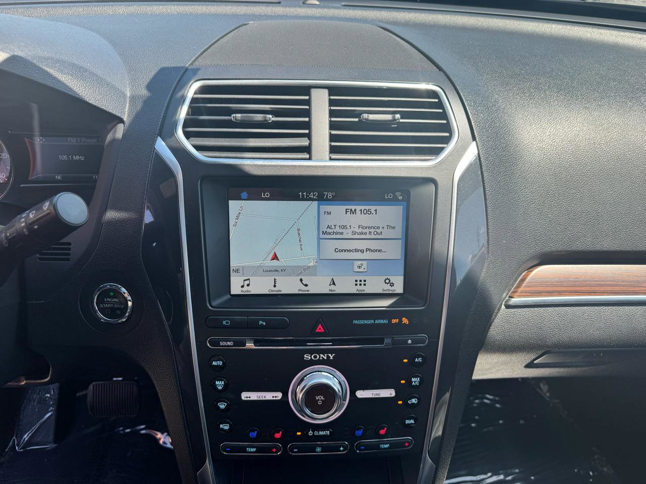 Used 2017 Ford Explorer Limited FWD image 32