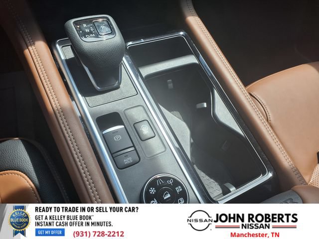Used 2024 Nissan Pathfinder Platinum w/ Cargo Package AWD/4WD image 30