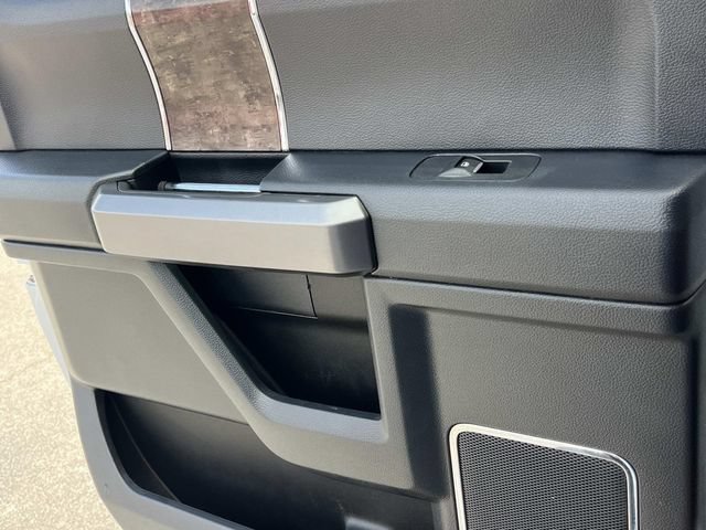 Used 2019 Ford F250 XLT w/ Snow Plow Prep Package AWD/4WD image 20
