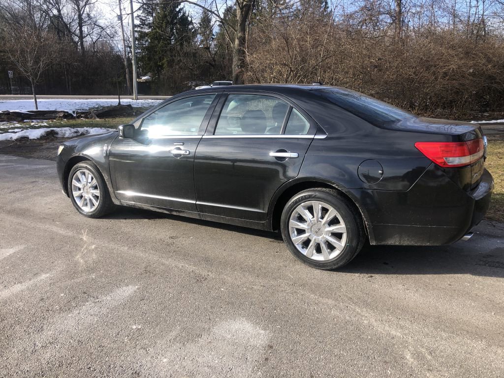 Used 2012 Lincoln MKZ image 4