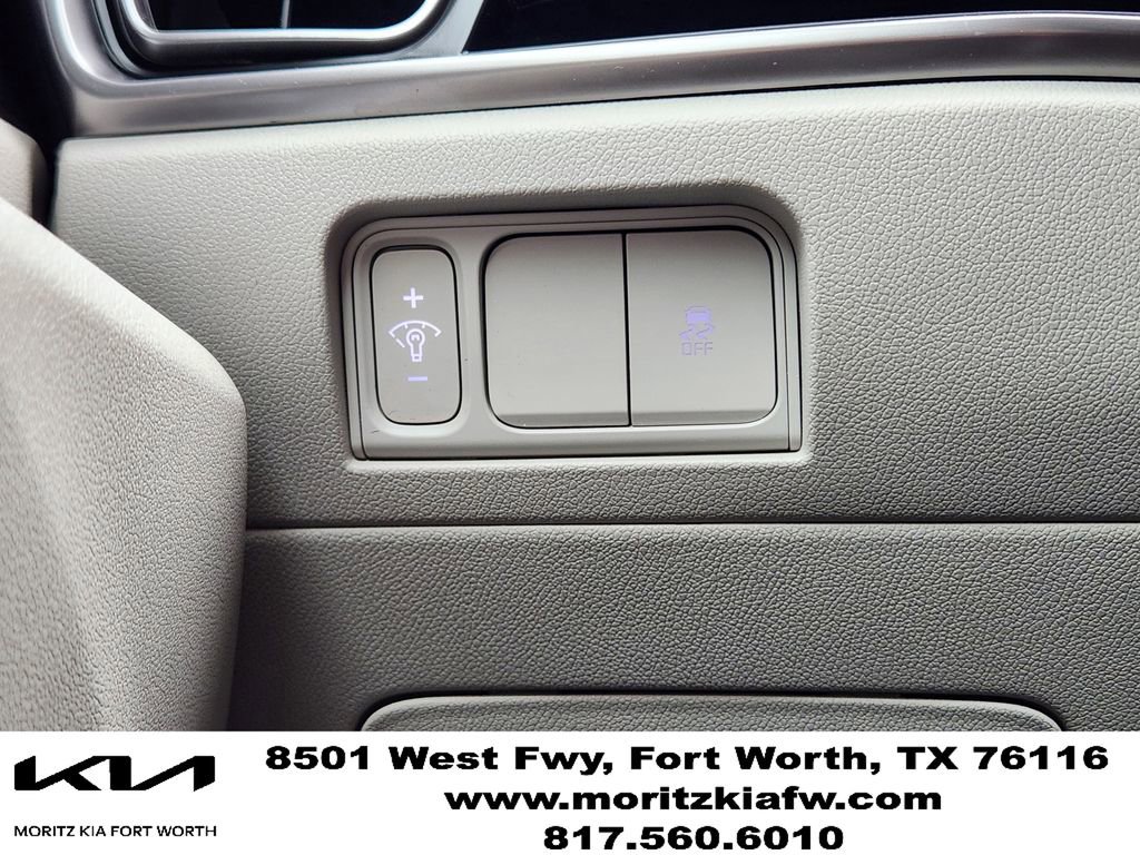 Certified 2025 Kia Sorento S FWD image 21