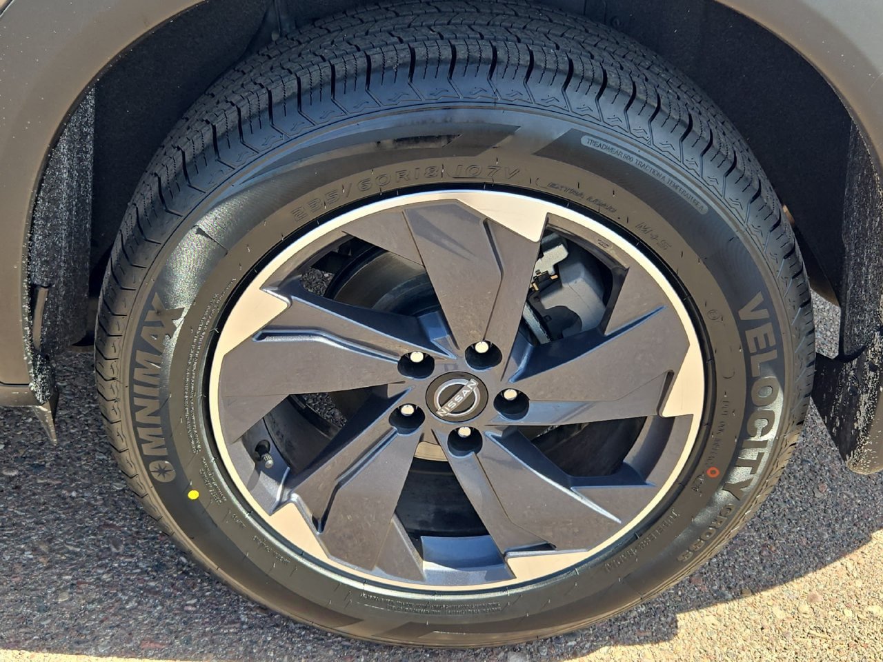 Certified 2024 Nissan Rogue SV AWD/4WD image 33