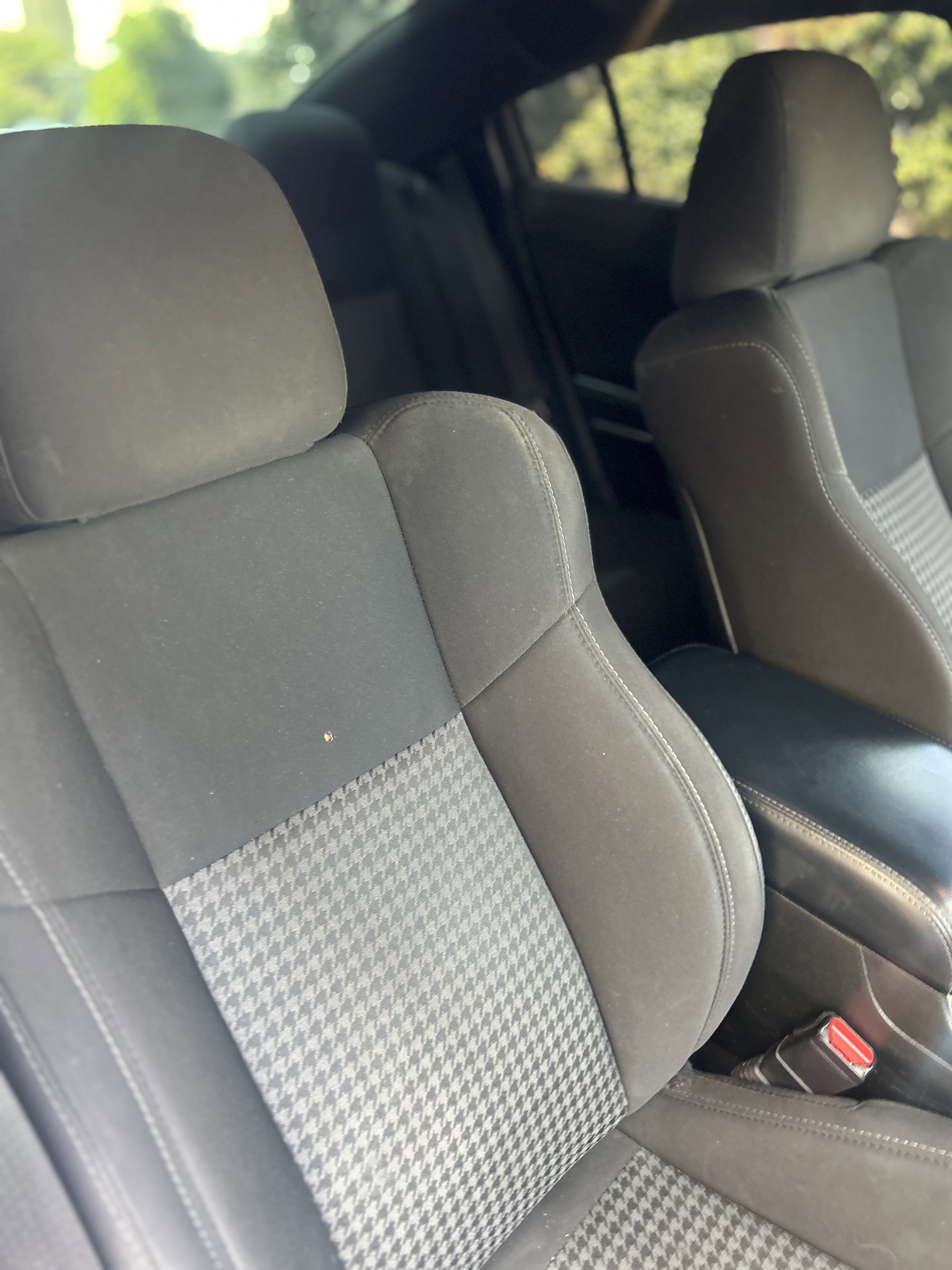 Used 2023 Dodge Charger R/T w/ Navigation & Travel Group image 11