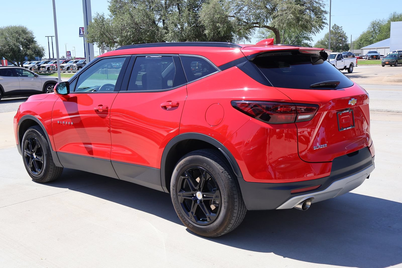 Used 2024 Chevrolet Blazer LT w/ Convenience Package FWD image 8