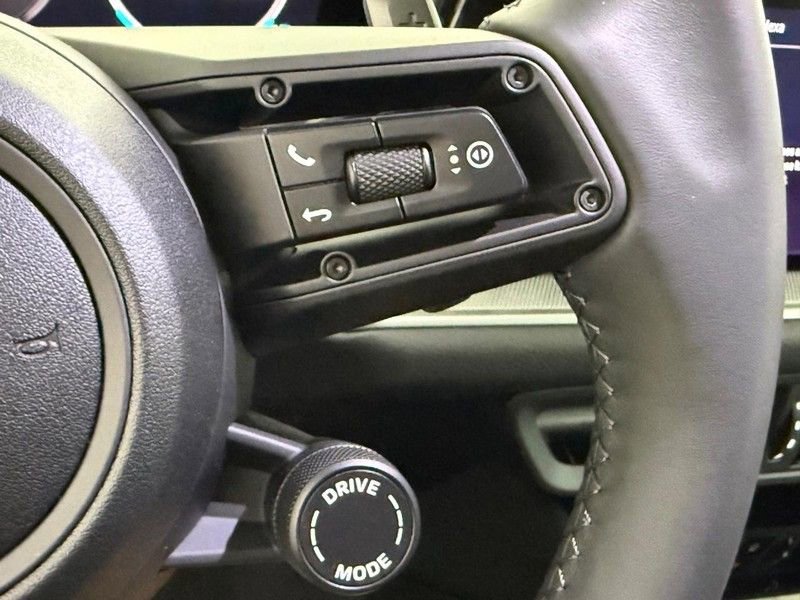 New 2026 Porsche Cayenne AWD/4WD image 20