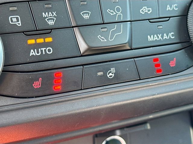 Certified 2024 Ford Maverick XLT w/ XLT Luxury Package image 21