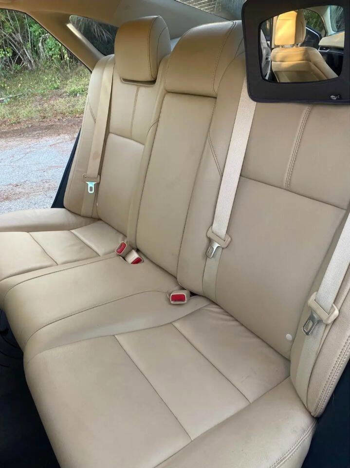 Used 2016 Toyota Avalon XLE Plus image 17