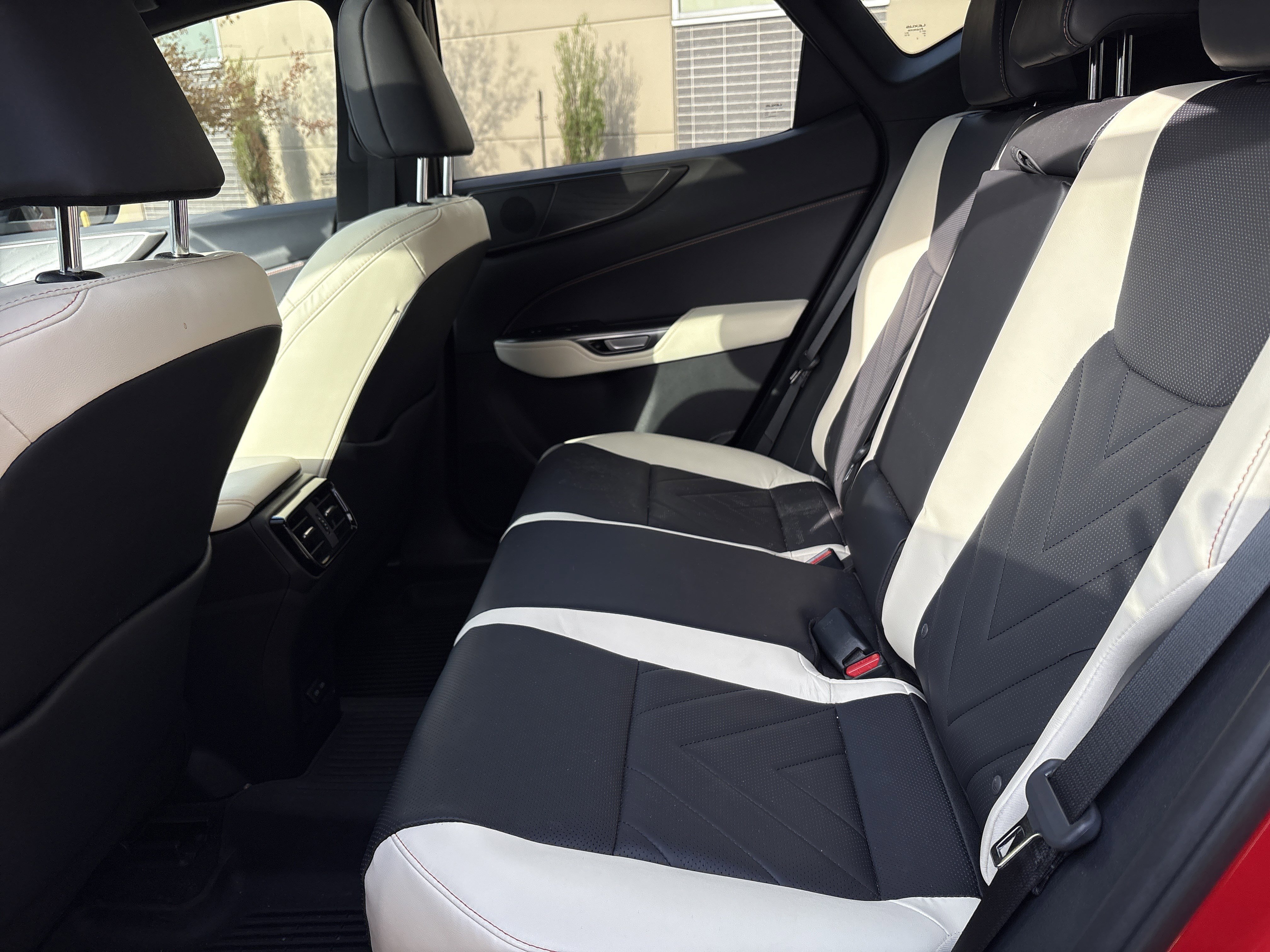 Used 2023 Lexus NX 350 AWD image 31