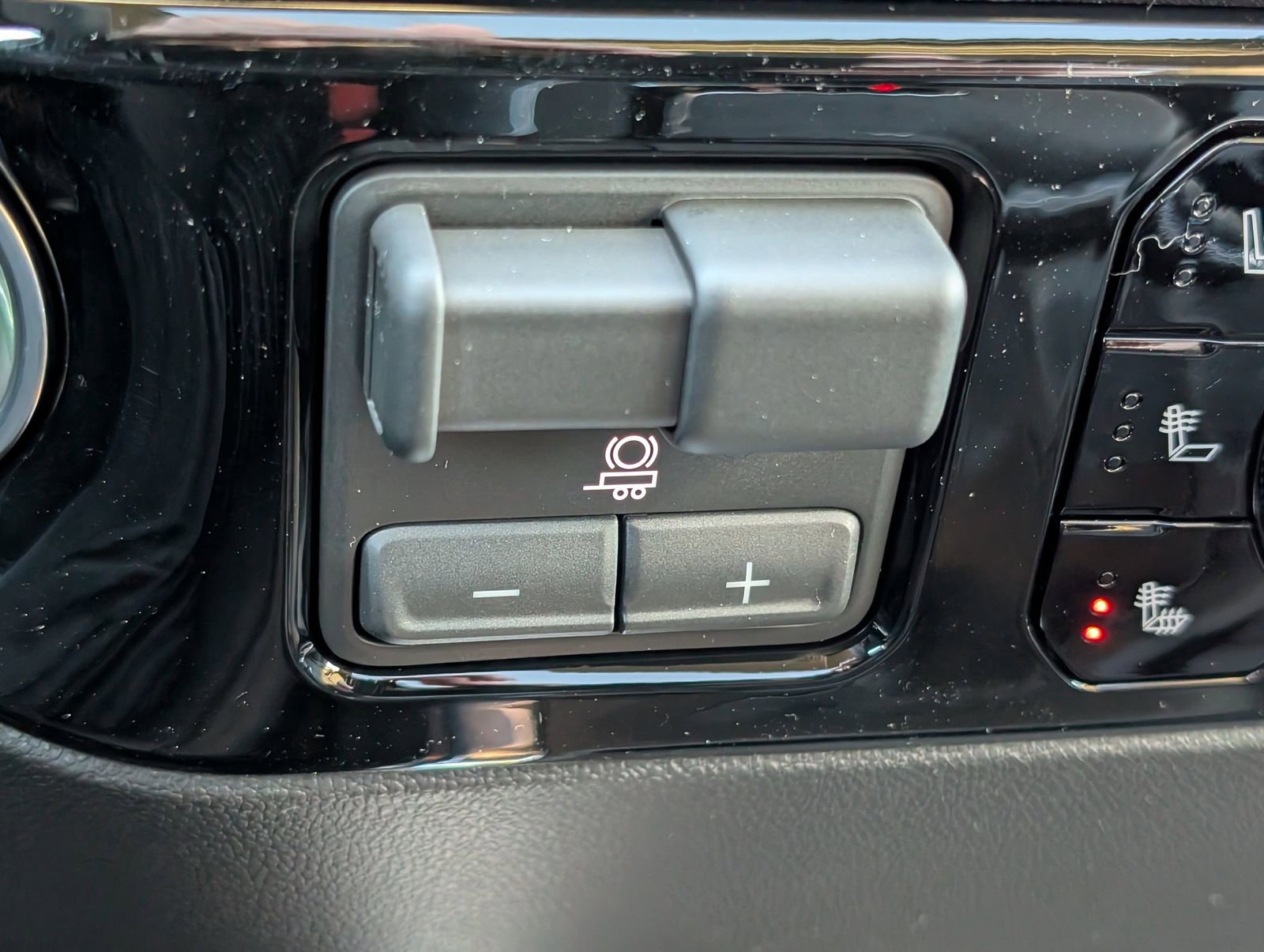 New 2026 Chevrolet Silverado 1500 LTZ w/ LTZ Premium Package image 23