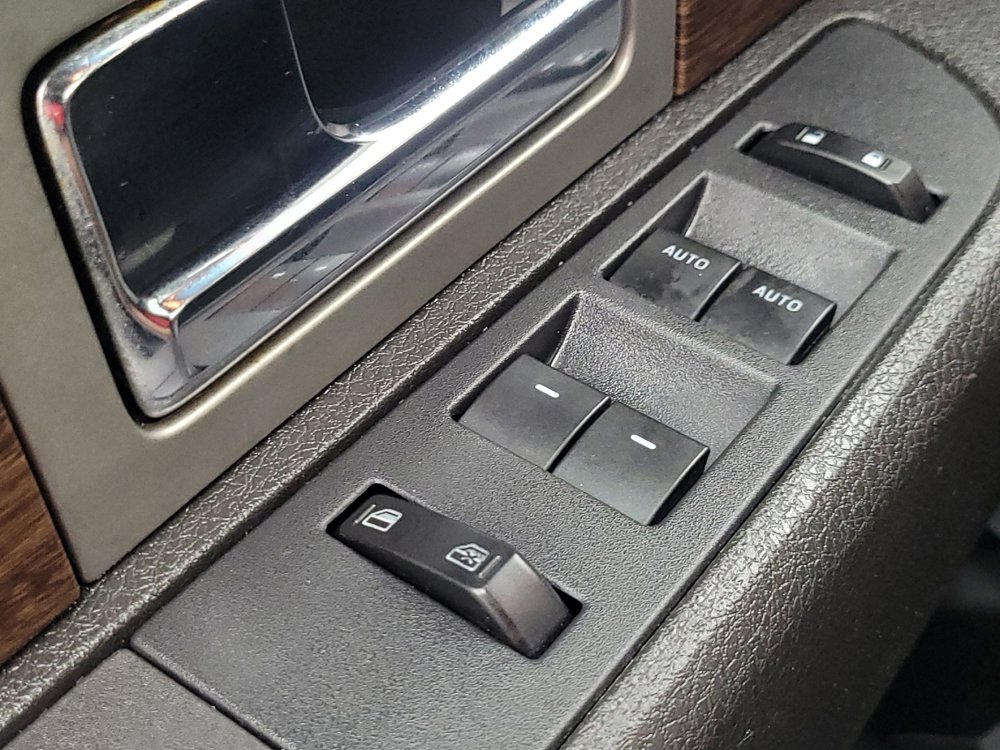Used 2013 Ford F150 Lariat RWD image 27