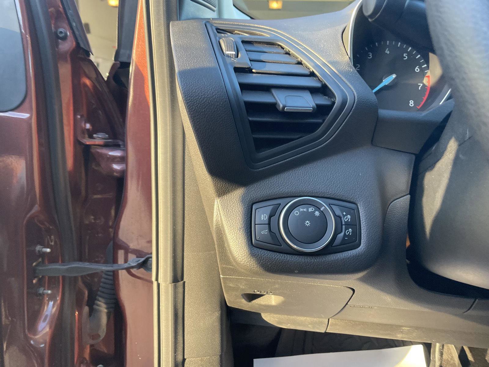 Used 2018 Ford Escape SE AWD/4WD image 14