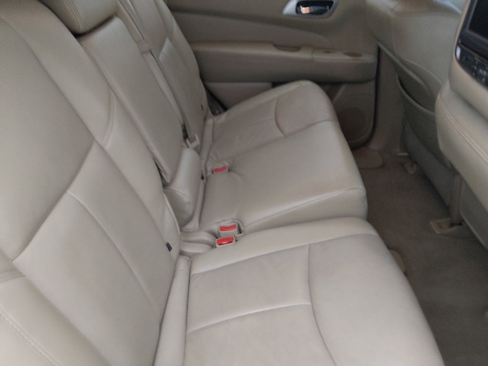 Used 2014 Nissan Pathfinder SV FWD image 19