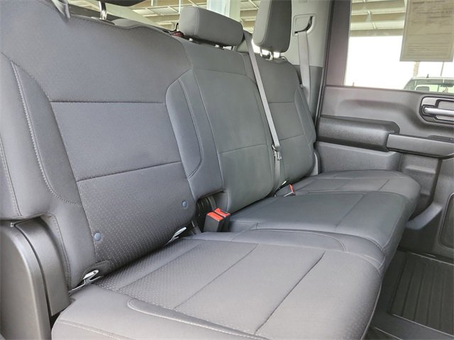 Certified 2025 Chevrolet Silverado 2500 Custom image 23