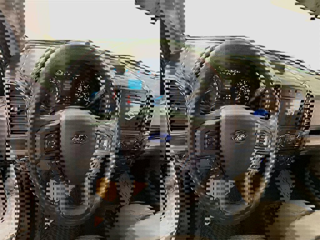 Used 2019 Ford F150 XLT w/ XTR Package image 5