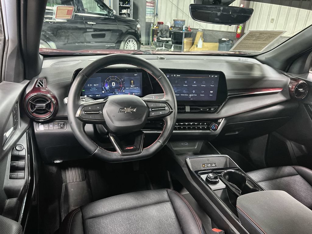 Used 2025 Chevrolet Equinox RS w/ Safety and Technology Package AWD/4WD image 19