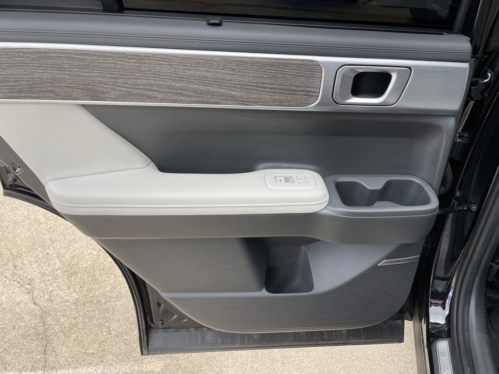 Used 2024 Hyundai Santa Fe Calligraphy image 37