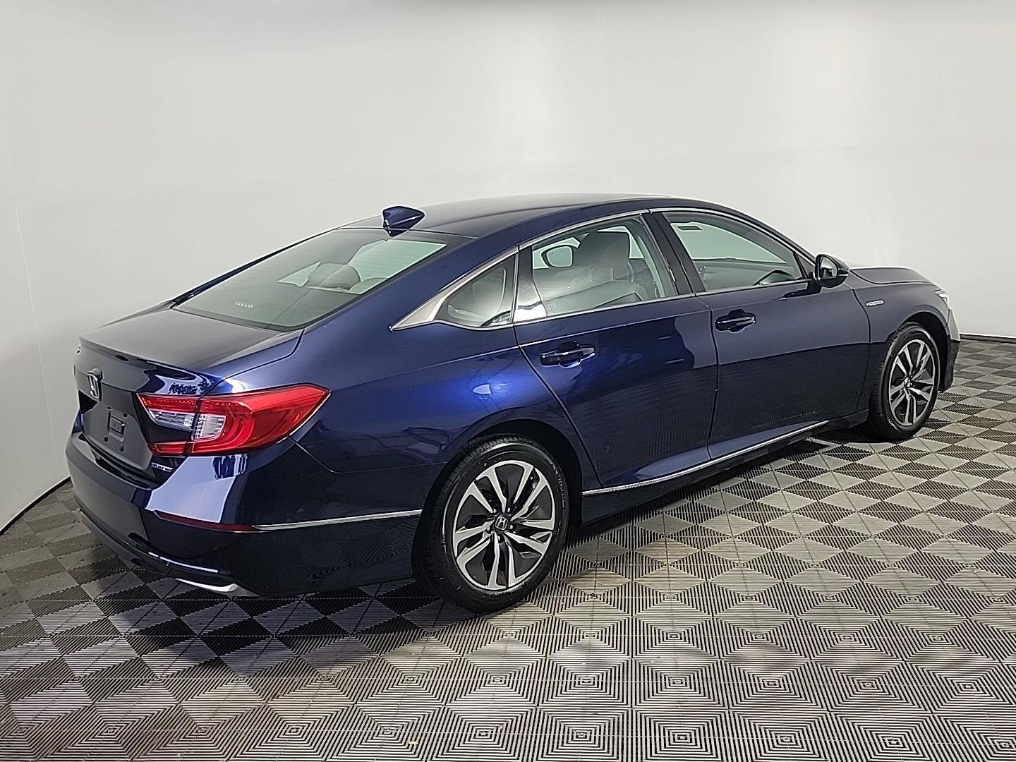 Certified 2020 Honda Accord EX-L image 4