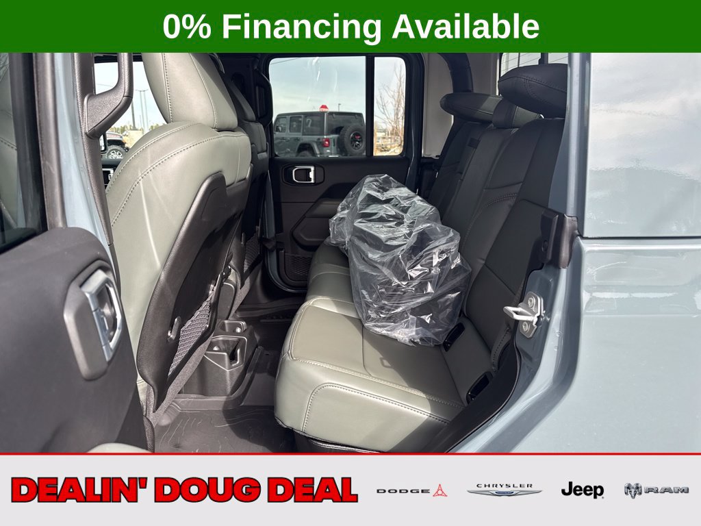 New 2026 Jeep Gladiator Mojave w/ Safety Group AWD/4WD image 27