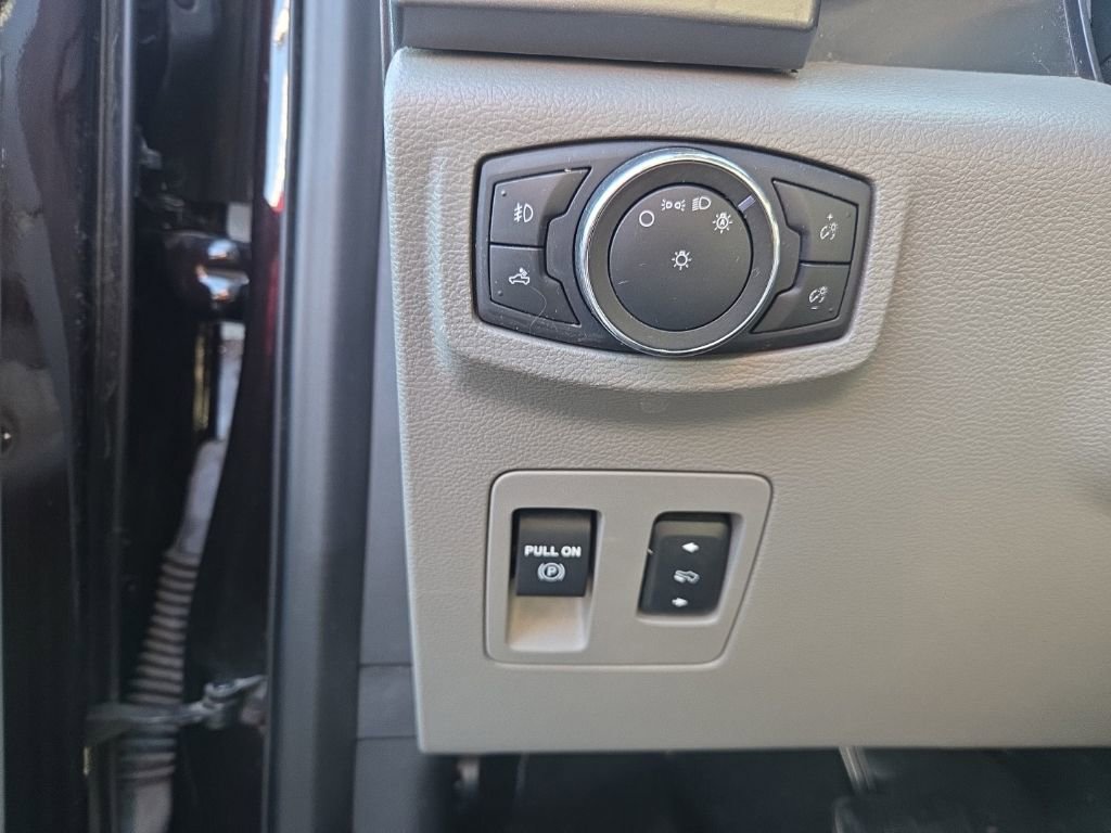 Used 2020 Ford F150 XLT w/ Equipment Group 302A Luxury image 11