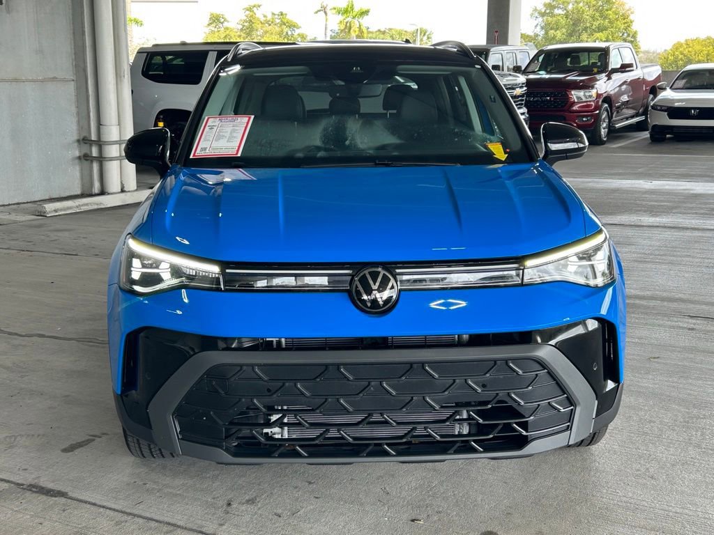 Used 2025 Volkswagen Taos SE image 8