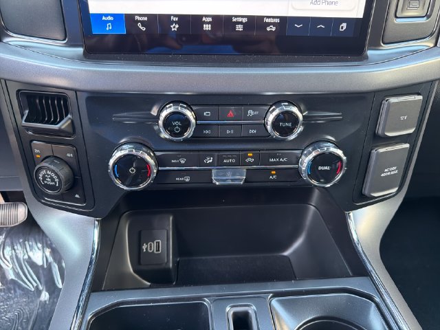 New 2026 Ford F150 XLT w/ XLT Black Appearance Package AWD/4WD image 30