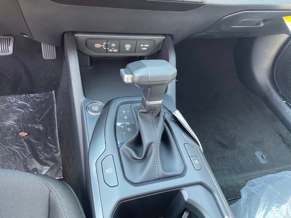 New 2026 Kia K4 FWD image 12