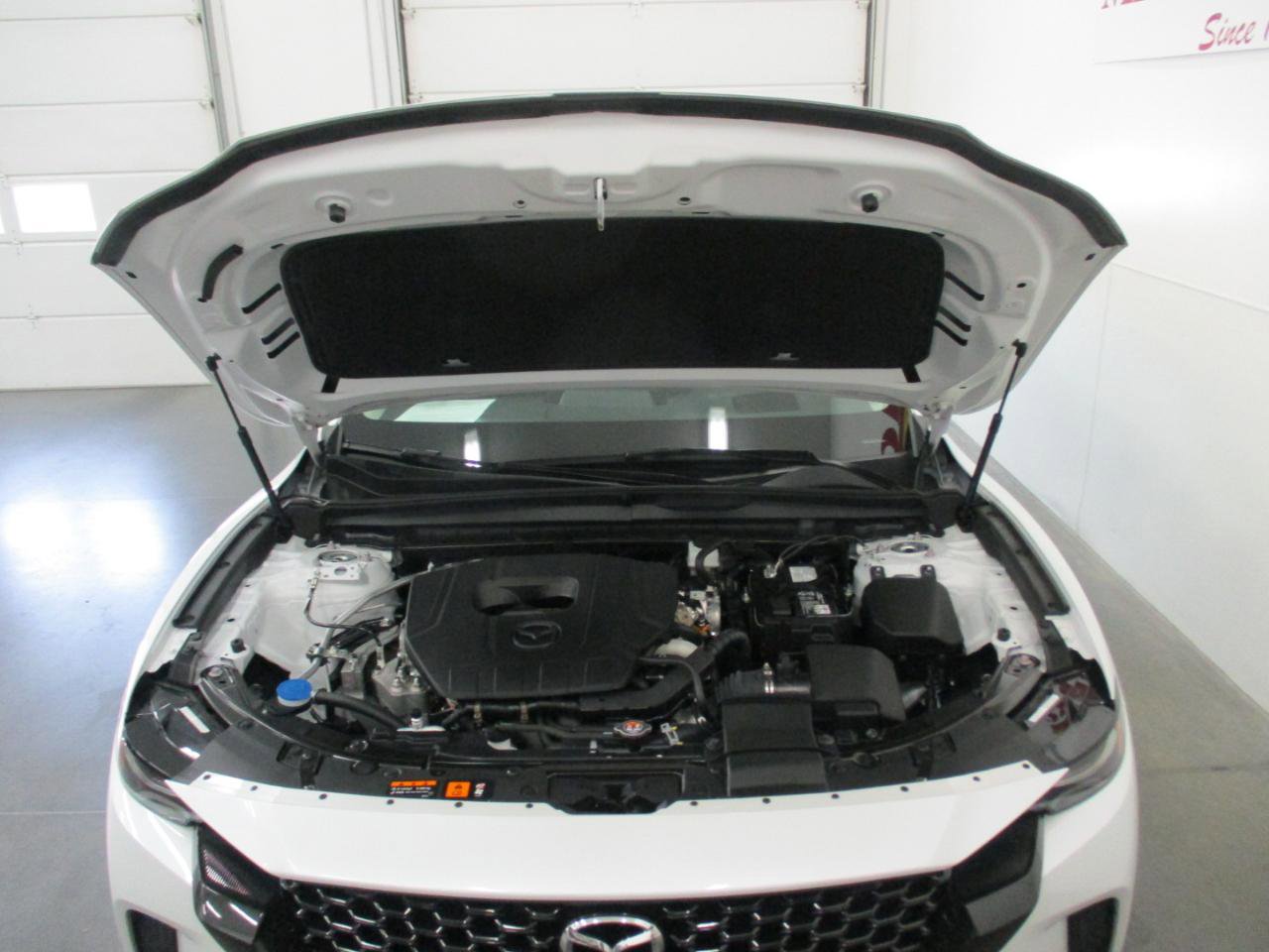 Used 2025 MAZDA CX-50 AWD 2.5 S w/ Premium Plus Pkg image 31