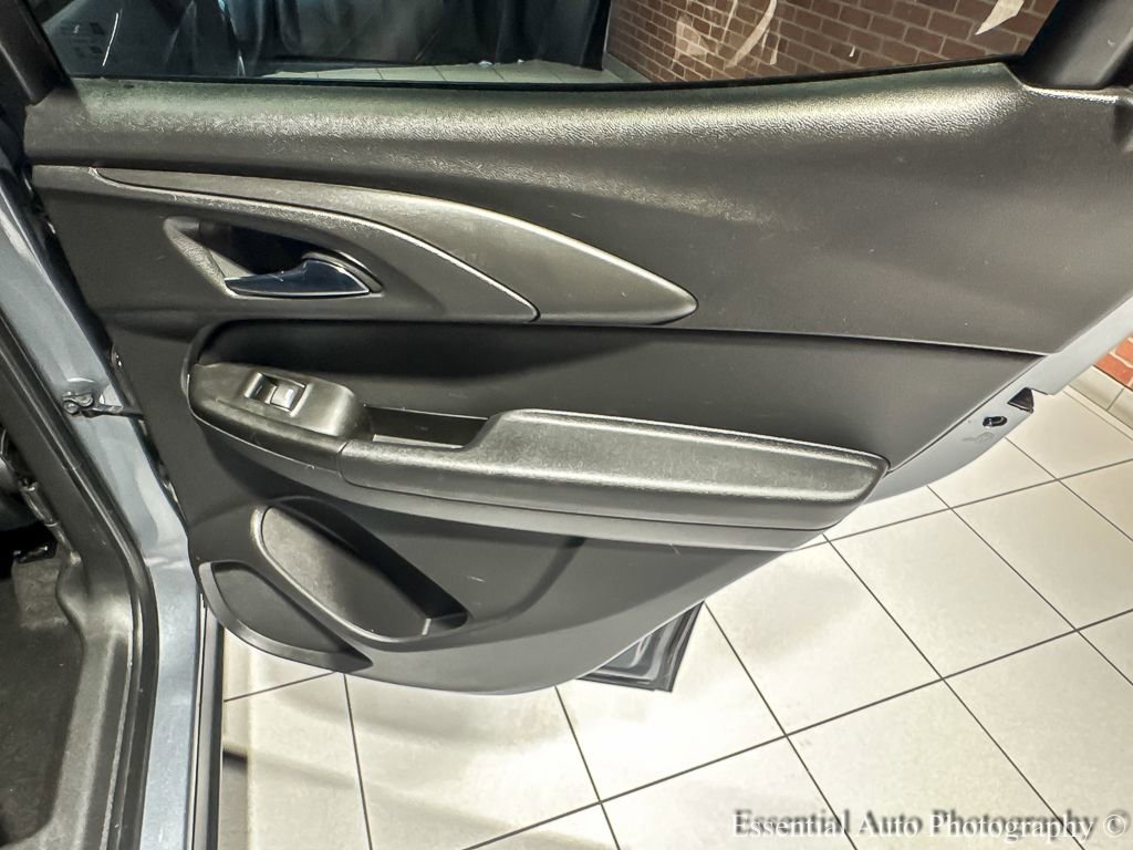 Used 2022 Chevrolet TrailBlazer RS w/ Technology Package image 26