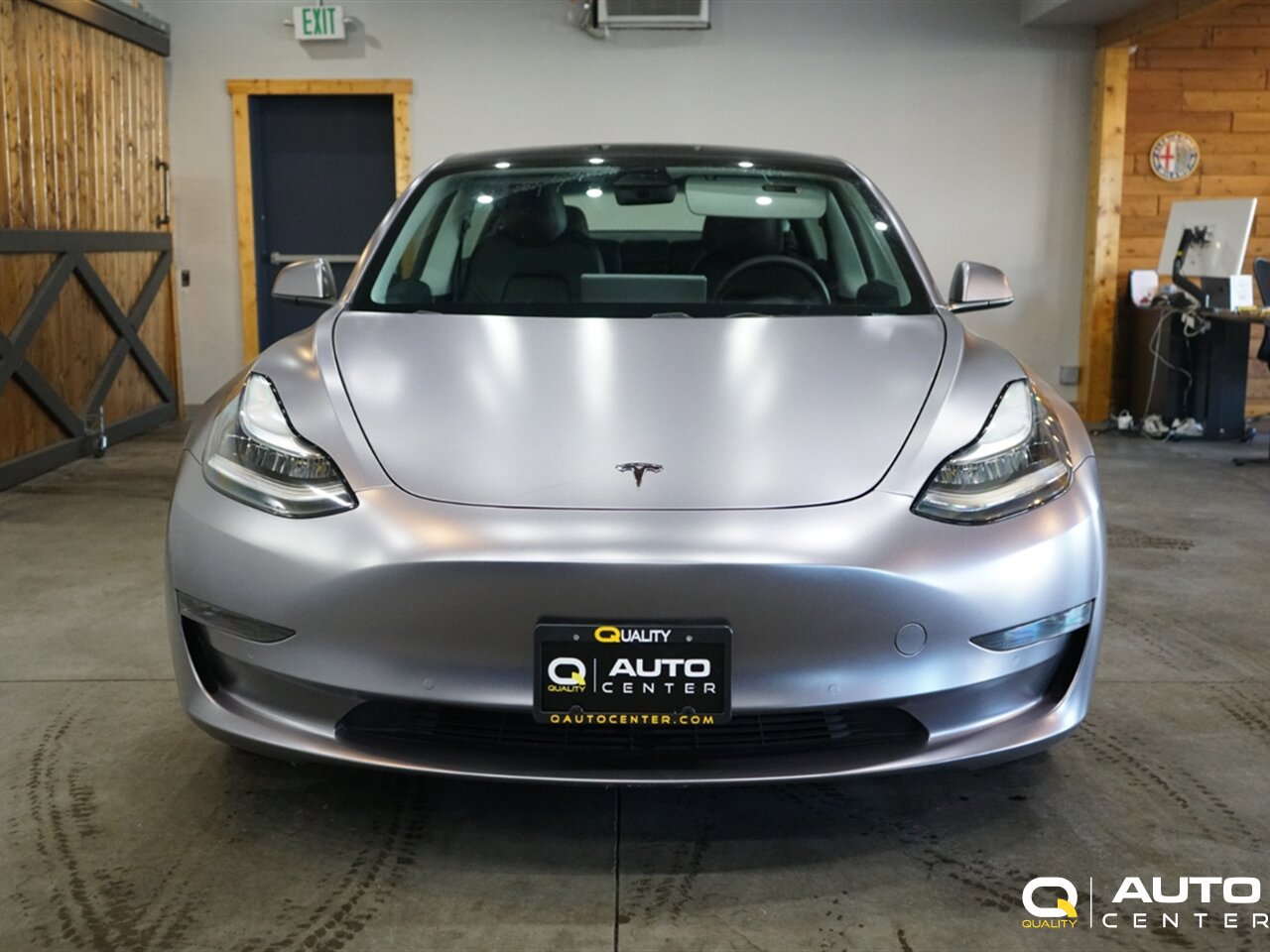Used 2019 Tesla Model 3 Performance AWD/4WD image 2