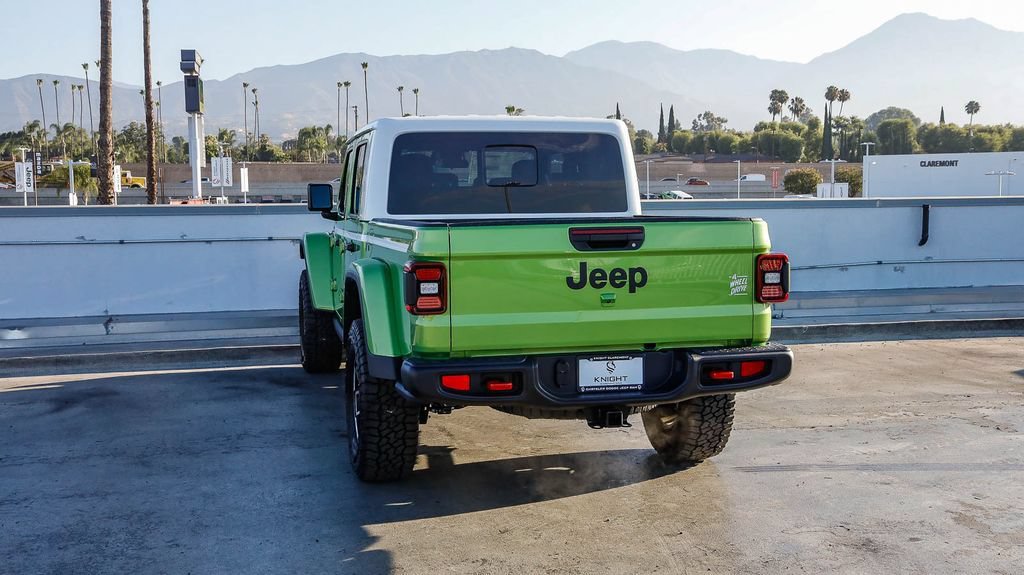 New 2026 Jeep Gladiator Rubicon w/ Whitecap Package AWD/4WD image 7