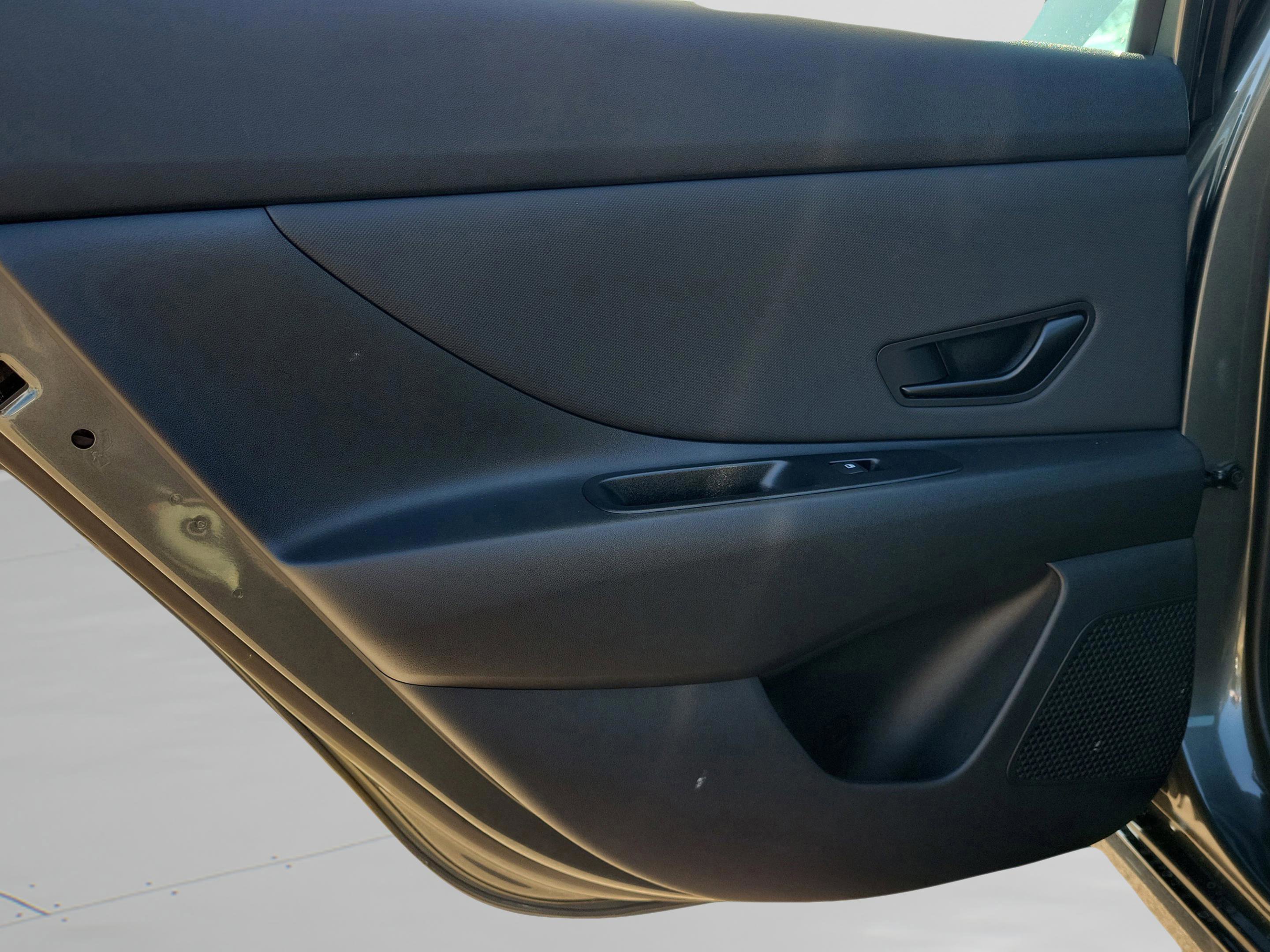 New 2026 Hyundai Elantra SEL Sport w/ Cargo Package image 29