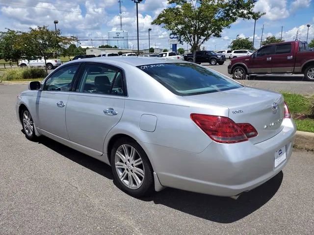 Used 2009 Toyota Avalon Limited image 5