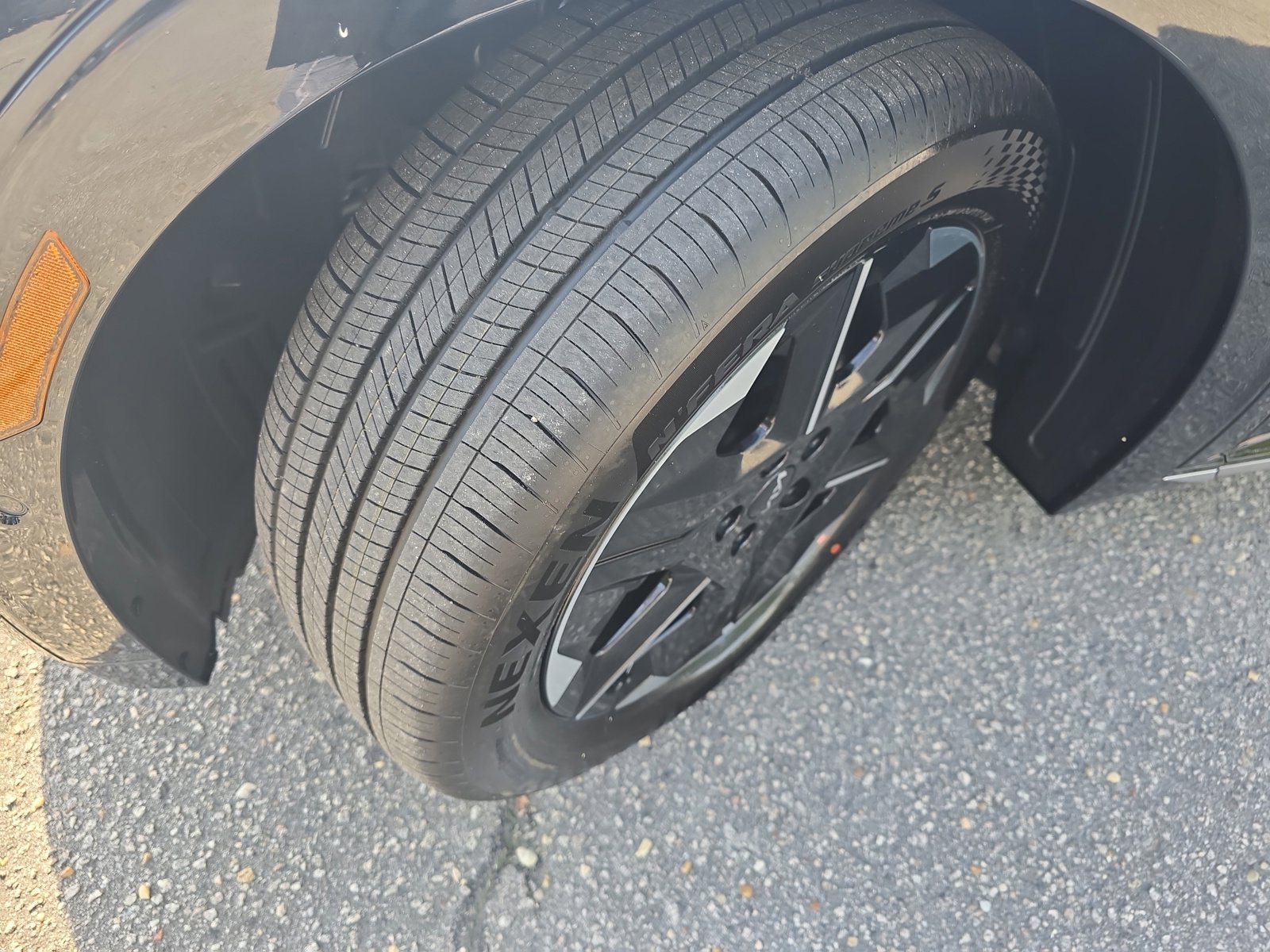 New 2025 Kia EV6 Wind image 28