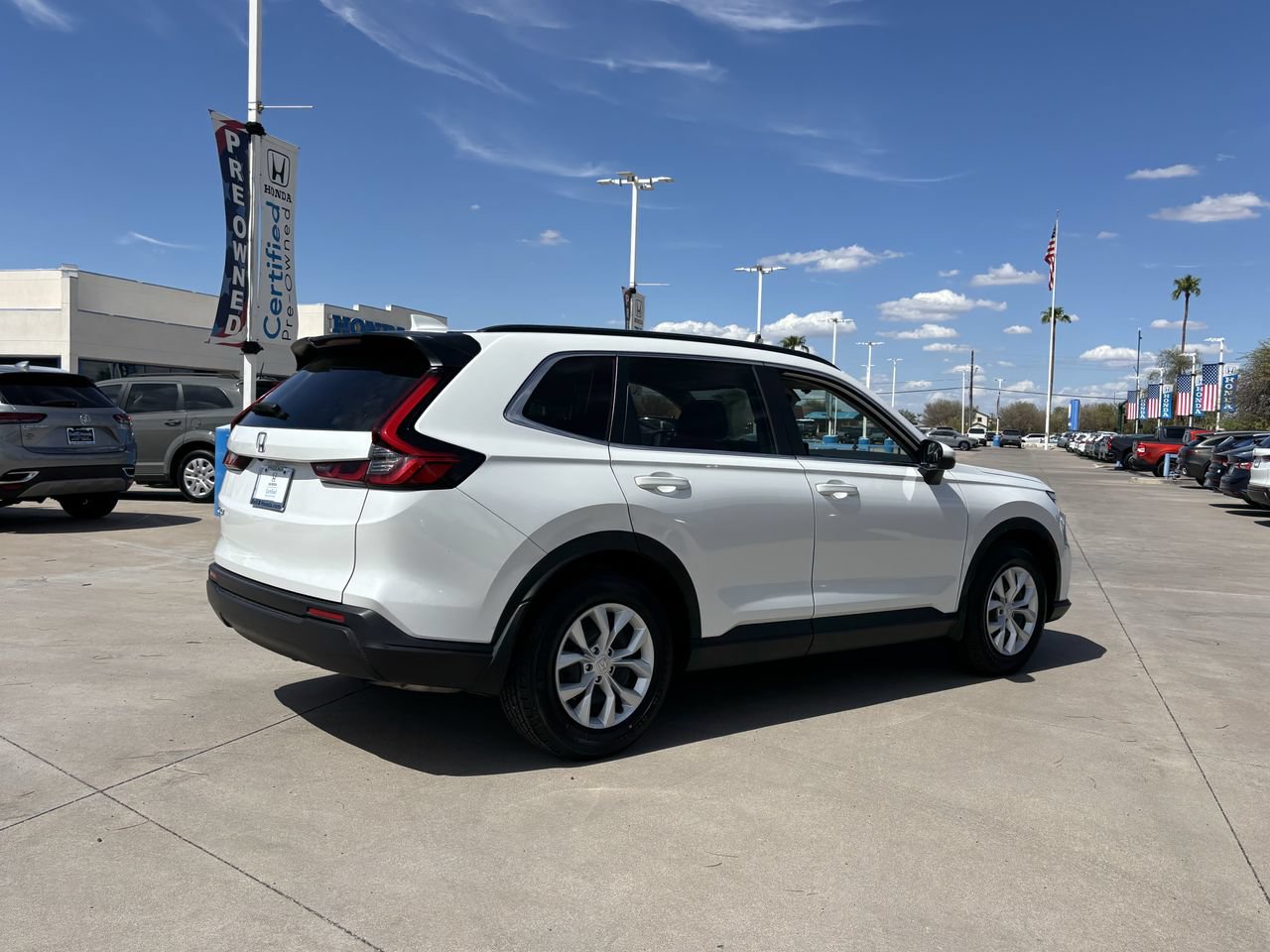 Used 2025 Honda CR-V LX image 4