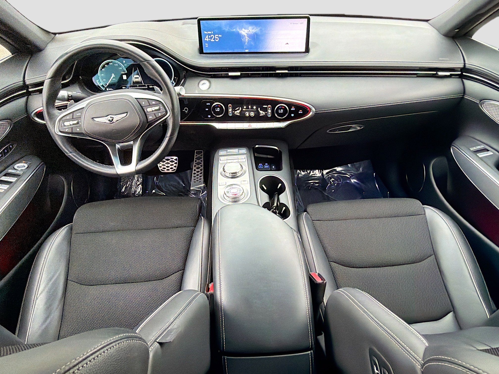 Used 2024 Genesis GV70 2.5T w/ Sport Prestige Package image 16