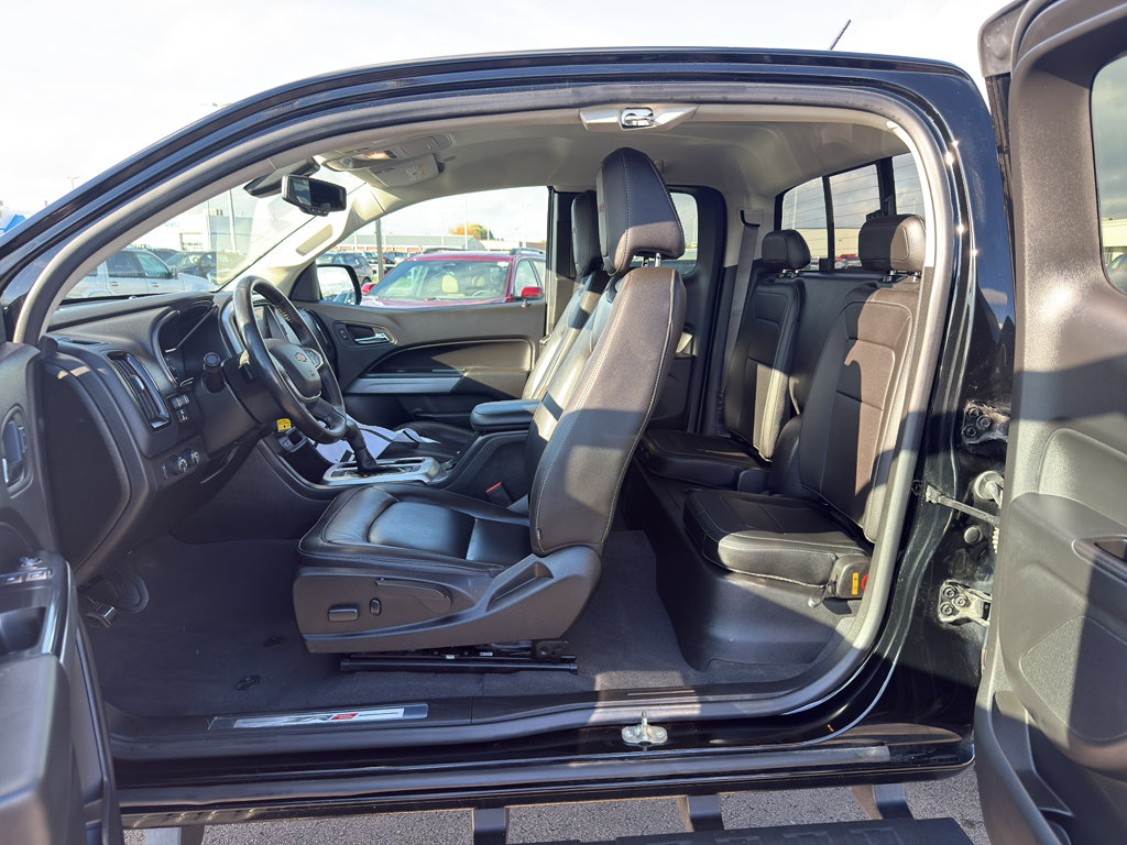 Used 2021 Chevrolet Colorado ZR2 image 30
