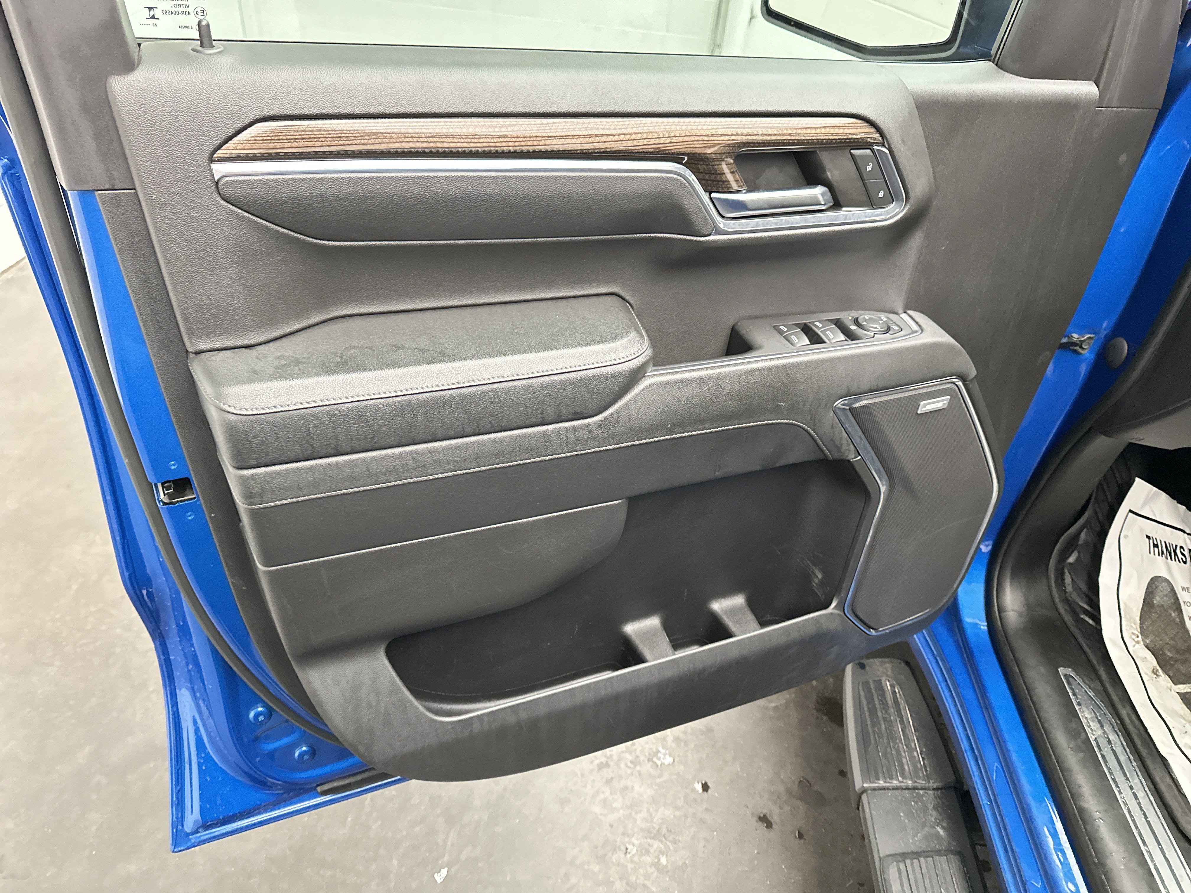 Used 2024 Chevrolet Silverado 1500 LT Trail Boss w/ Convenience Package II image 19