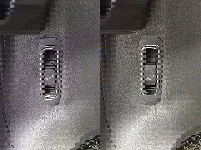 Certified 2026 Mercedes-Benz GLA 250 4MATIC image 38