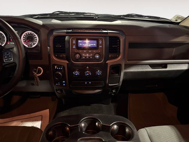Used 2016 RAM 1500 Express w/ Popular Equipment Group image 11